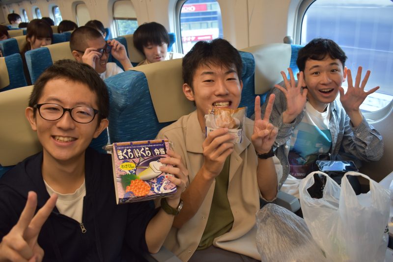 笑顔あふれる集合ショット